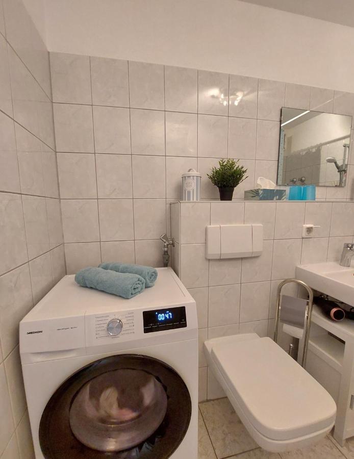 Apartment Moderne Mit Vollausstattung In Ruhiger Lage, W-lan